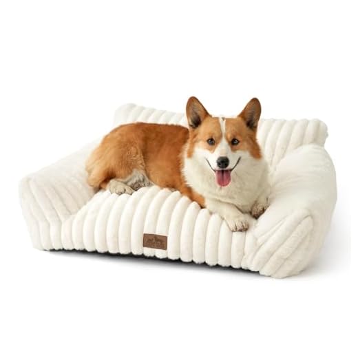 COZY KISS Plush Cat Couch Bed