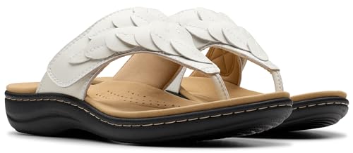 Image of Clarks Women's Laurieann Palm Flip-Flop