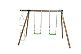 Las diferencias entre el columpio KADI y el columpio KIBO son las siguientes: Los corners (las piezas metálicas de color verde que unen los palos en la parte superior) del modelo KADI son rectos, así el columpio aprovecha mejor el espacio. Ideal para jardines pequeños. Los coners del columpio KIBO son oblicuos, esto hace que el columpio ocupe más espacio porqué las patas se abren más por lo que le da más estabilidad al columpio. El columpio KADI es más bajito (1,85 m) que el columpio KIBO (2,20