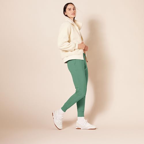Image of Amazon Essentials Women's Fleece Jogger Sweatpant (Available in Plus Size)