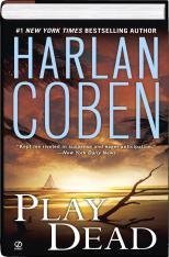 Play Dead (Large Print) 1616647329 Book Cover