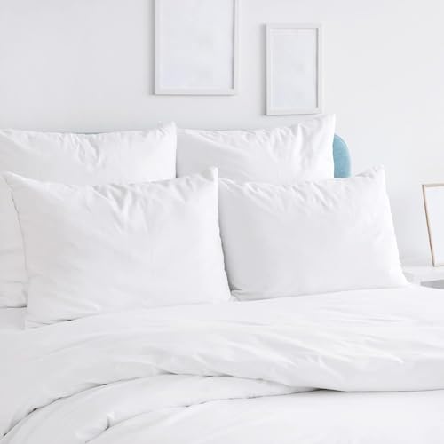 Protect your duvet while enhancing your comfort with our soft polyester waterproof duvet protector Hypoallergenic antiallergenic and anti-bed bug protector with zip closure- King 230 x 220