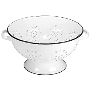 Redcoenamelwaremetalclassic105inchroundfoodstrainercolanderwithtwohandlesdistressedwhiteblackrim Urban Country Home Decor Red co enamelware metal classic 105 inch round food strainer colander with two handles distressed whiteblack rim urban country home decor