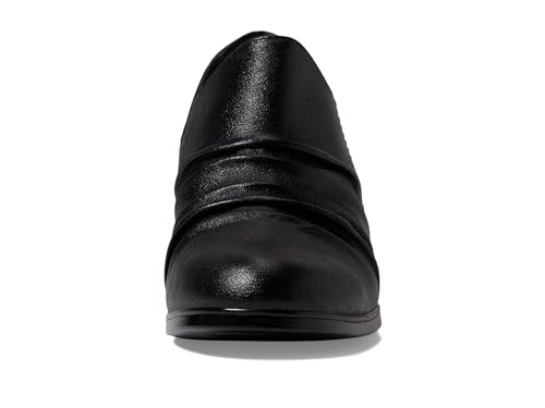 Image of Clarks Women's Emily 2 Cove Loafers