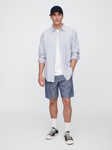 Image of Gap Men Solid Regular Fit Mid Rise Shorts
