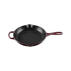 Le Creuset Enameled Cast Iron Signature Iron Handle Skillet, 10.25″, Rhone