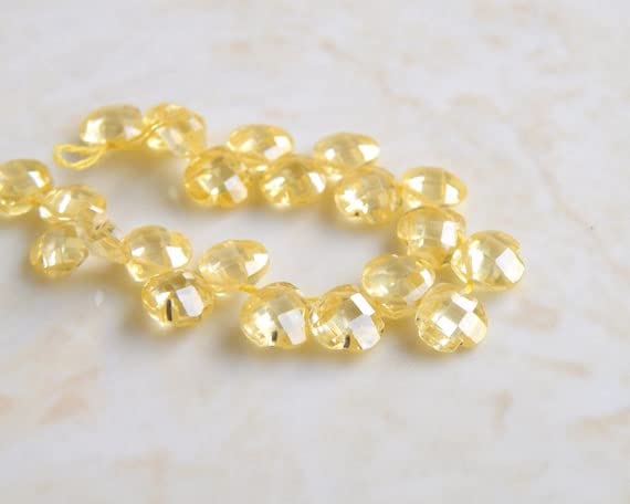 Cubic Zirconia Jaune Citron LKBEADS cœurs facettés 5mm de qualité joaillerie