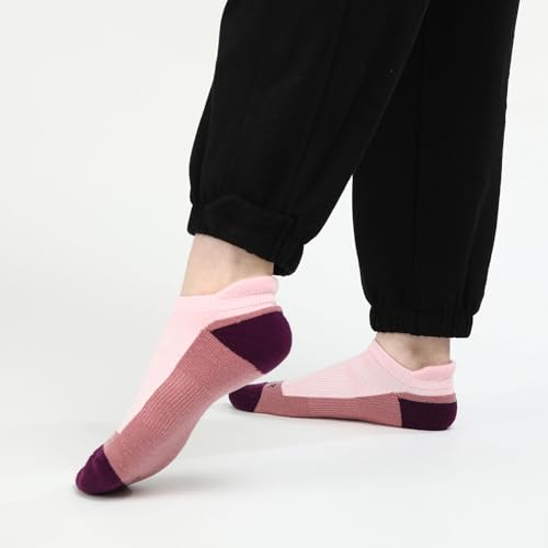 Image of WANDER Merino Wool Ankle Running Hiking Socks 3 Pairs Lightweight Cushioned Sweat-Wicking No Show Athletic Socks Men Women