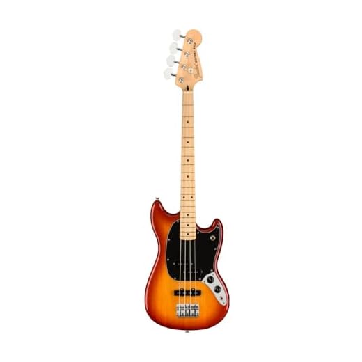 Fender Player Mustang Bass, Sienna Sunburst, Maple Fingerboard