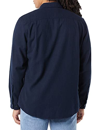 Image of Amazon Essentials Men's Regular Fit Long-Sleeve Flannel Shirt, Soft Brushed Cotton, Lightweight yet Warm