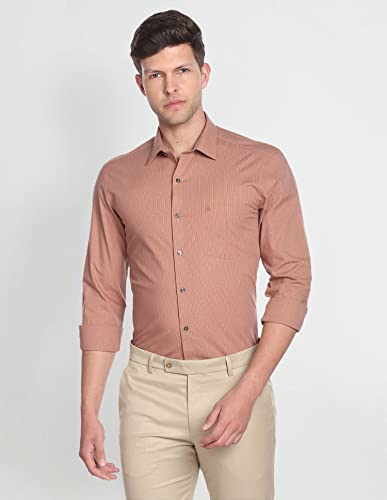 Image of Arrow Men Slim fit Cotton Checked Long Sleeves Cutaway Collar Shirt(ARADOSH0798A Brown 46)