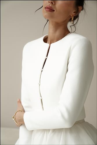 Elegant Bridal Wool Jacket with Pearl Buttons, White Wedding Coat for Brides, Luxurious Pearl-Buttoned Bridal Outerwear, Wool Wedding Dress Jacket, Sophisticated White Bridal Coat with Pearls (0 US)2
