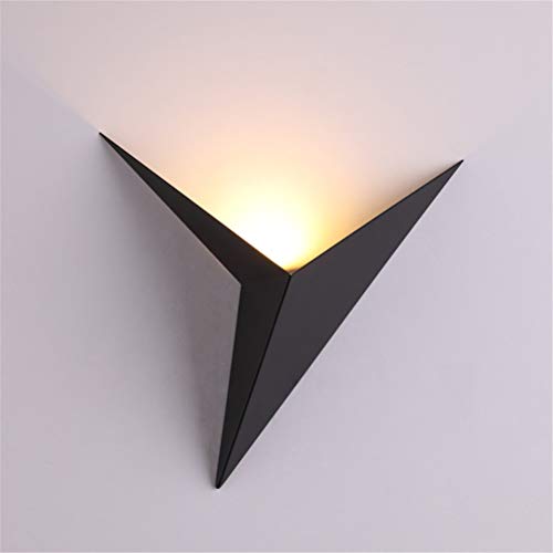 GUALA LED Applique Murale en Fer Forgé Moderne Triangle Minimaliste Forme Applique Murale Style Nordique Lampes Murales D'intérieur Salon Lumières 3 W Éclairage Simple Lumières Décoratives,Noir