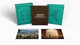  The World of Assassin\'s Creed Valhalla: Journey to the North--Logs and Files of a Hidden One (Deluxe Edition)