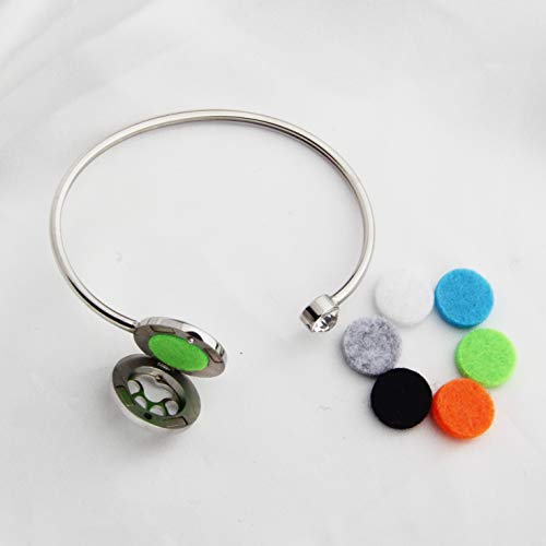 FEELMEM Dog Lover Gift Essential Oil Diffuser Bracelet Crystal Paw Print Charm Aromatherapy Locket Bracelet Engraving When I Needed A Hand I Found Your Paw4