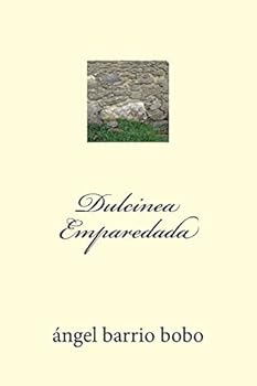 Paperback Dulcinea Emparedada [Spanish] Book