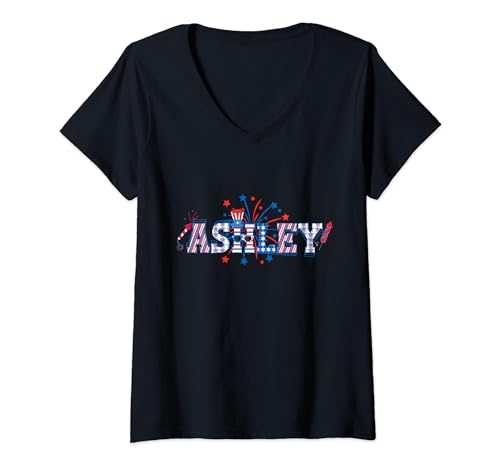 Mujer Nombre personalizado 4 de julio USA Party Ashley Camiseta Cuello V