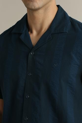 Image of Peter England Men's Casual Half Sleeve Resort Collar Shirt in 100% Cotton Seersucker with Striped Design