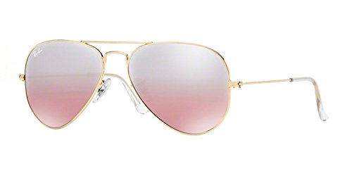 Ray-Ban RB3025 Aviator Metal Sunglasses.