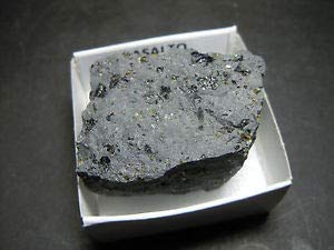 PIEDRA en bruto, natural BASALTO