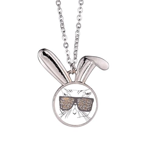 Collier tête de chat léopard pour rompre la monotonie des bijoux basiques