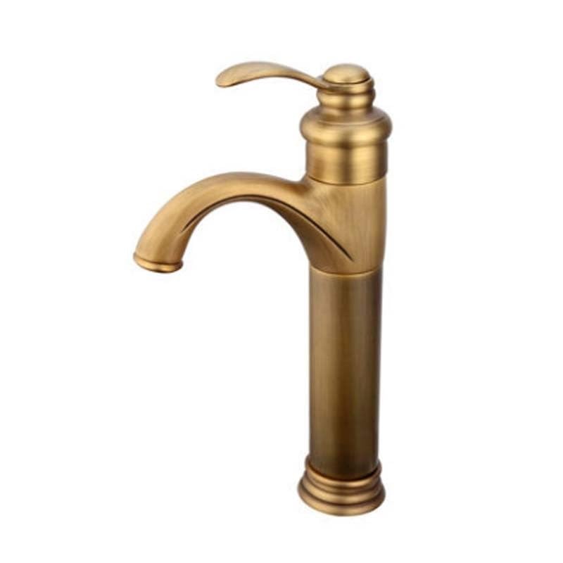 Robinet de lavabo design vintage laiton pour rénover une salle de bain