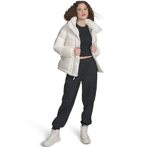 Chaqueta Champion ligera y abrigada que soluciona el frío sin pesar 2