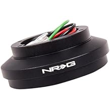 ابتكارات NRG عجلة القيادة NRG-SRK-174H الإصدار السريع محول المحور القصير ، نمط الترباس 6x70mm ، الاحتفاظ بالقرن وإشارات الدوران ، متوافق مع فورد موستانج 83-93 / 89-92 الحارس ، الجسم الأسود   