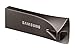 Samsung BAR Plus USB-Stick Typ-A, 512 GB, 400 MB/s Lesen, 110 MB/s Schreiben, Widerstandsfähiger USB 3.2 Speicherstick mit Schlüsselring, Titan Gray, MUF-512BE4/APC
