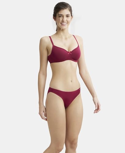 Image of Jockey 1723 Women Wirefree Padded Super Combed Cotton Elastane Stretch Medium Coverage T-Shirt Bra with Lace Styling
