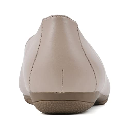 Image of CLIFFS BY WHITE MOUNTAIN Women's Gracefully Tailored Loafer Flat