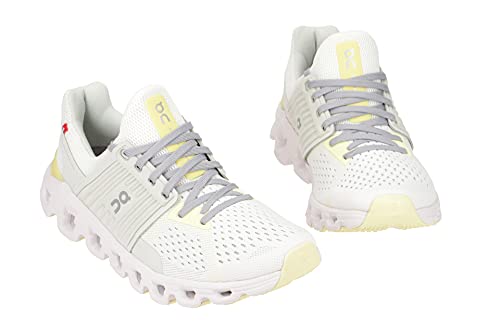 Image of On Women's Cloudswift Sneakers