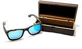 Se ve bien este verano con las gafas de sol Bushwacka Río-Rojo de ARUNDEL SERVICES EU. Uno de la gama de la madera de Bushwacka de gafas de sol.