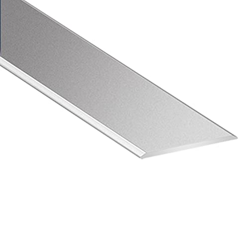 Bande de transition pour porte et couvre-étage en vinyle dans la maison