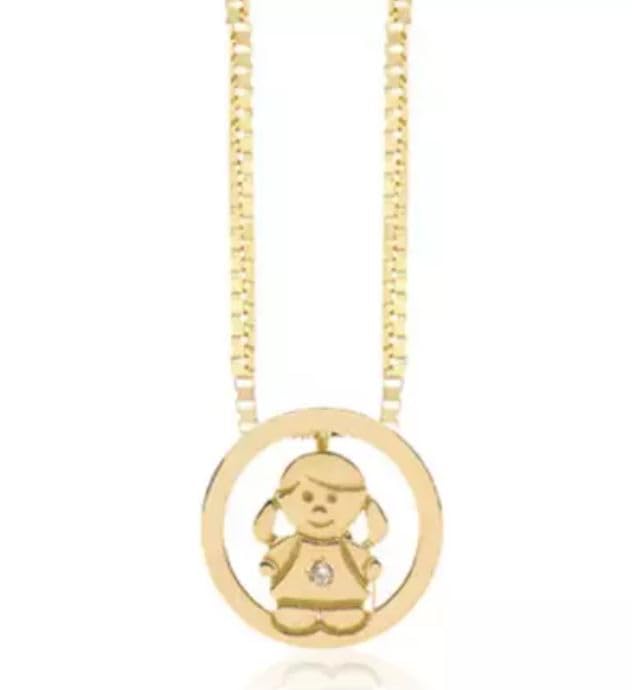 Colgante de oro de niña para llevar el amor de tu hija siempre contigo