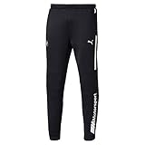 Le style décontracté rencontre le confort tranquille. Avec ce pantalon de survêtement BMW M Motorsport à jambes courtes, tu seras toujours parfaitement habillé pour les rues de ta ville.