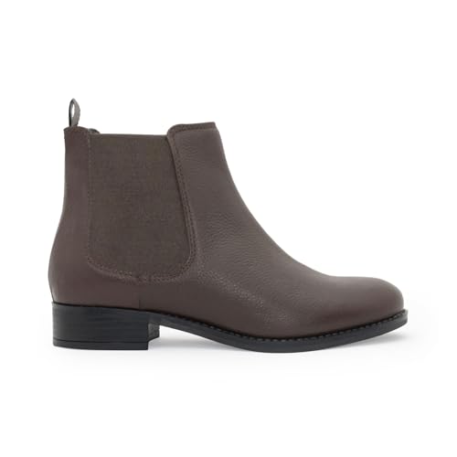 Image of Red Tape Women's Chelsea Boots | Effortless Style for Casual Days