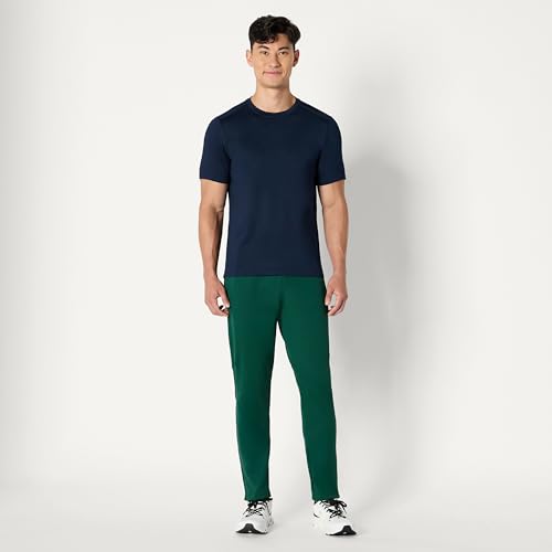 Image of Amazon Essentials Men's Performance Stretch Training Jogger Pant
