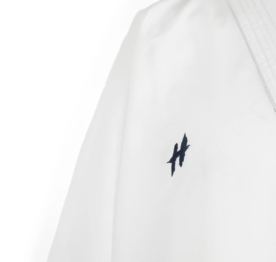 Karate Anzug Kumite Ultra Light | Weißer Karate-Gi aus REVOFLEX-Material | Atmungsaktiv, verstärkt, ultraleicht & wettkampftauglich