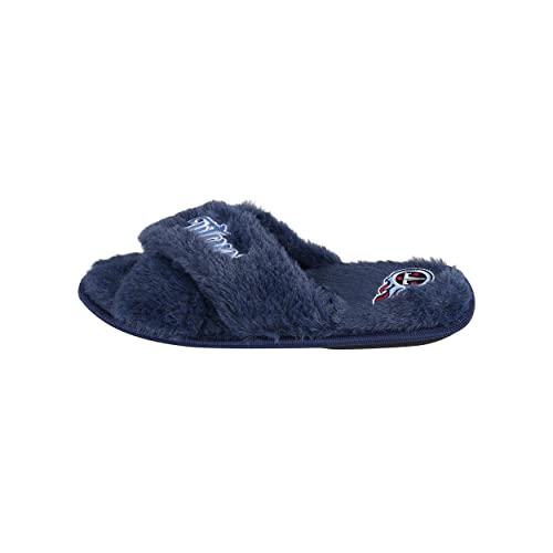 Image of FOCO Womens NFL Team Script Wordmark Fuzzy Cross Slide Slippers
