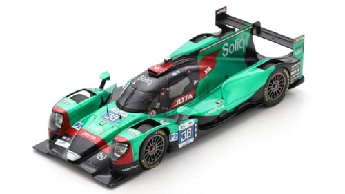 Ore 07 SPARK 1/18 Le Mans vêtue de vert et rouge en vitrine