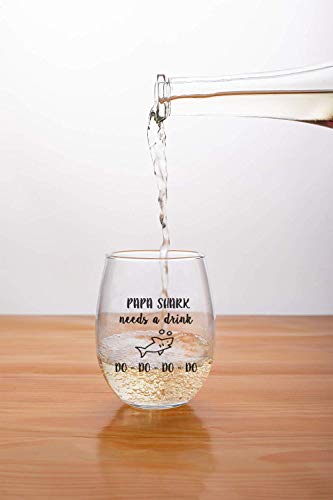 Momstir Papa Shark Needs A Drink Do Do Do Do Funny Novelty Stemless Wine Glass With Sayings For Dads, Birthday, Father'S Day thumb #1