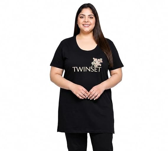 Image of In Love Women Cotton Regular Fit Plus Size Long-Line Chest Print T-Shirt with Pocket