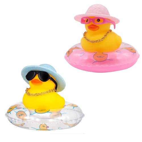 Decoraciones del Tablero del Coche del Pato,2 PCS Decoración de Pato para Coche Goma para Nadar Pato con Gafas de Sol Collar Dorado Sombrero de Paja Pato amarillo para Oficina Dormitorio Adornos