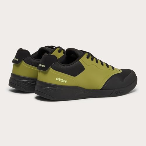 Image of Oakley Men's Drift Recycled Mountain Bike Sneaker