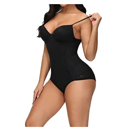 Shapewear sans manches sous une robe de soirée : le body moulant idéal pour sublimer vos courbes