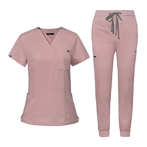 Best Scrubs for Women: A Guide to Choosing the Right One