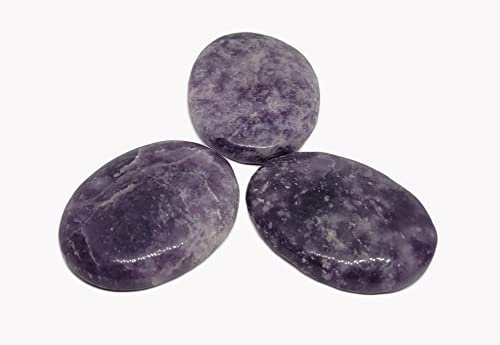 Pierre de lépidolite ovale polie PACHAMAMA ESSENTIALS - 2