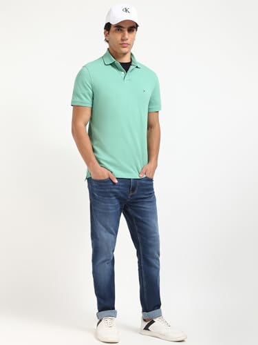 Image of Tommy Hilfiger Men's Solid Regular Fit T-Shirt
