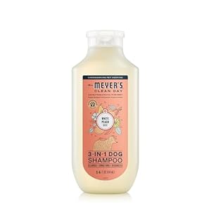 MRS. MEYER’S Clean Day 3 in 1 Dog Shampoo, White Peach Scent, 14oz